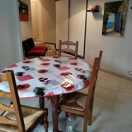 Apartman Les Butineuses Rompon